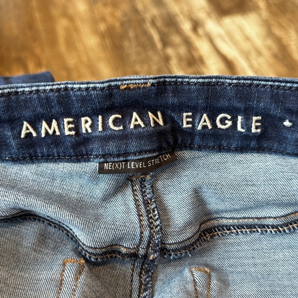 EUC - American Eagle Outfitters Jeans - Picture 7 of 15